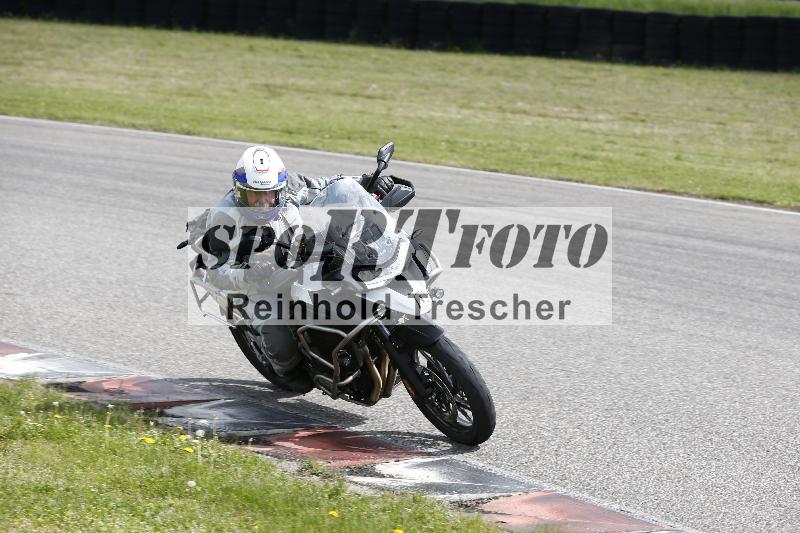 Archiv-2025/10 23.04.2025 Cornu Master School ADR/gruen-vert/0